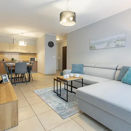 شقة Vacationclub - Aquarius Apartament 91 كولوبرزيغ